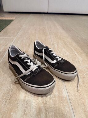 Vans Women’s Platform Low-Top Sneakers in Black and White